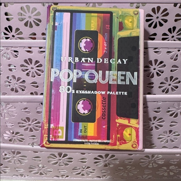 Urban Decay 80s Pop Queen Mini Eyeshadow Palette NEW in box 6 colors shimmery - Picture 2 of 3